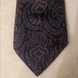 Brioni Black and Gray Silk Tie